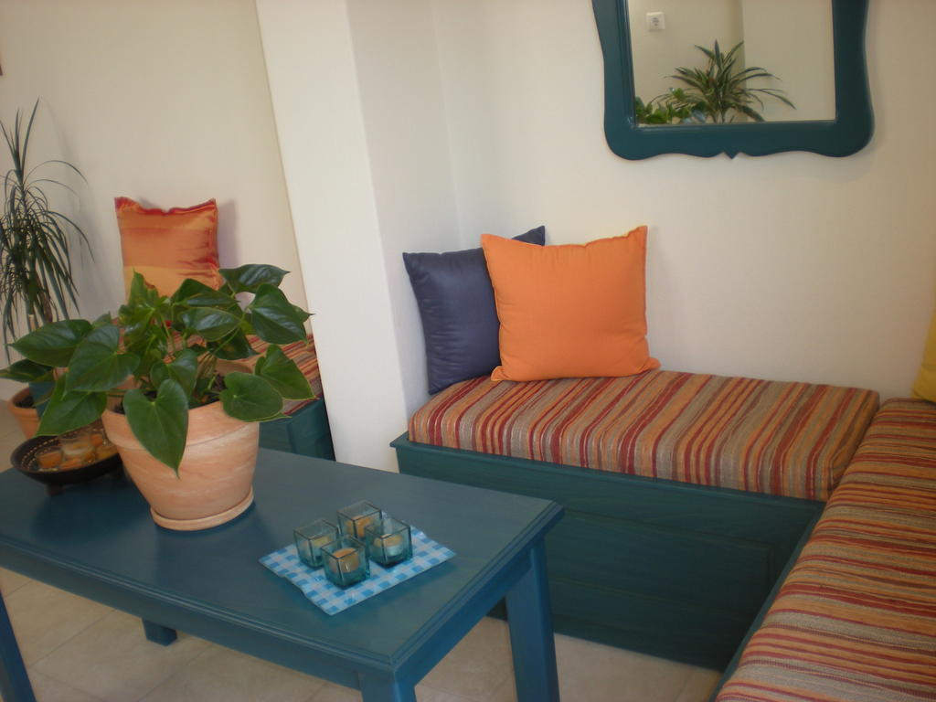 Antonios Skopelos Studios Apartments Exterior photo