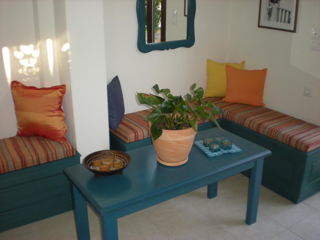 Antonios Skopelos Studios Apartments Exterior photo