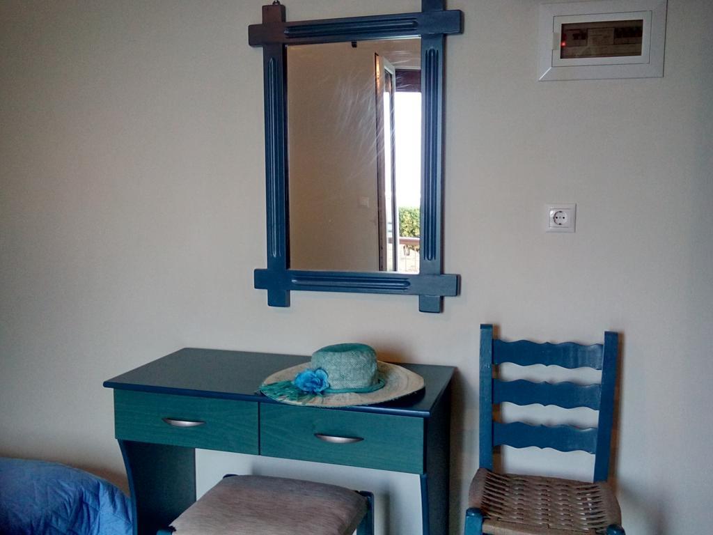 Antonios Skopelos Studios Apartments Exterior photo