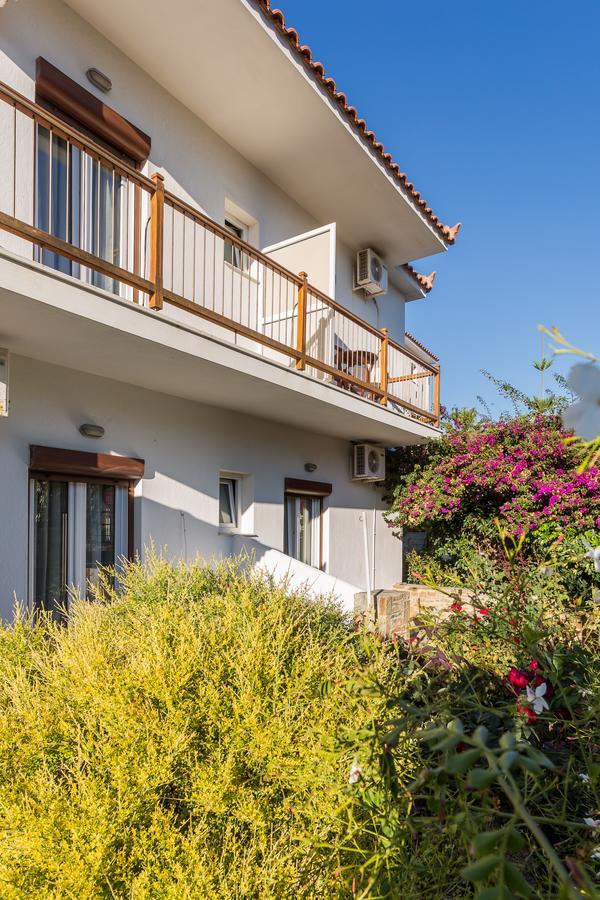 Antonios Skopelos Studios Apartments Exterior photo