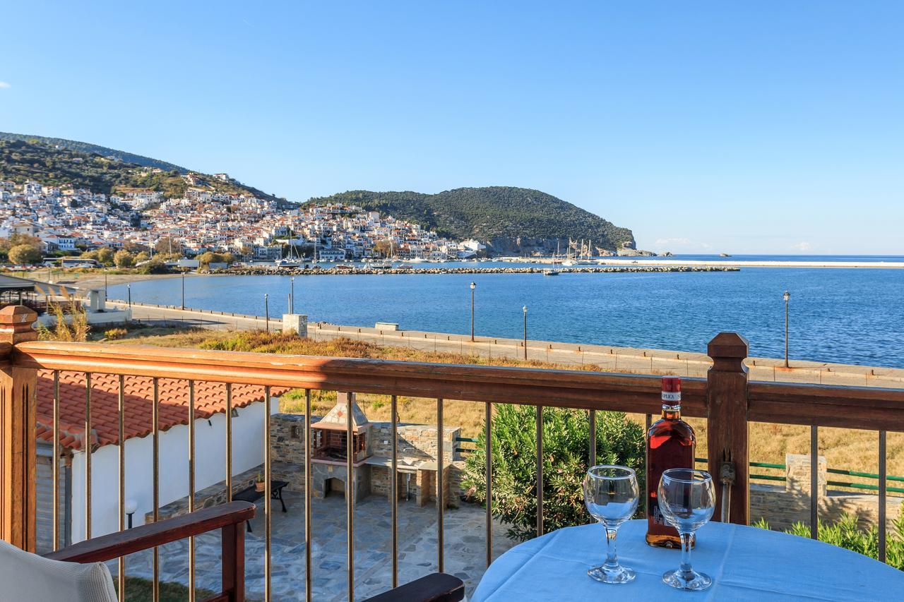Antonios Skopelos Studios Apartments Exterior photo